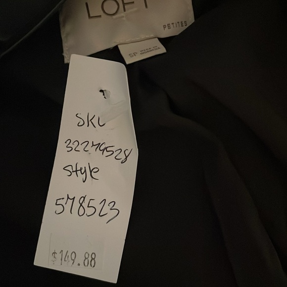 Women's Black and White Houndstooth Coat - Picture 8 of 9